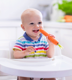 baby-isst-karotte.png